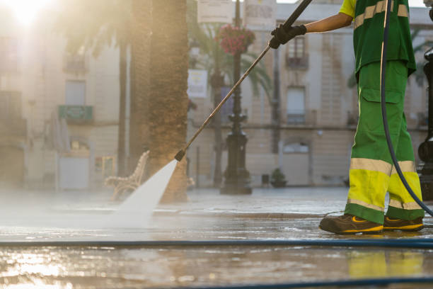Best Pool Deck Cleaning  in Seacliff, CA